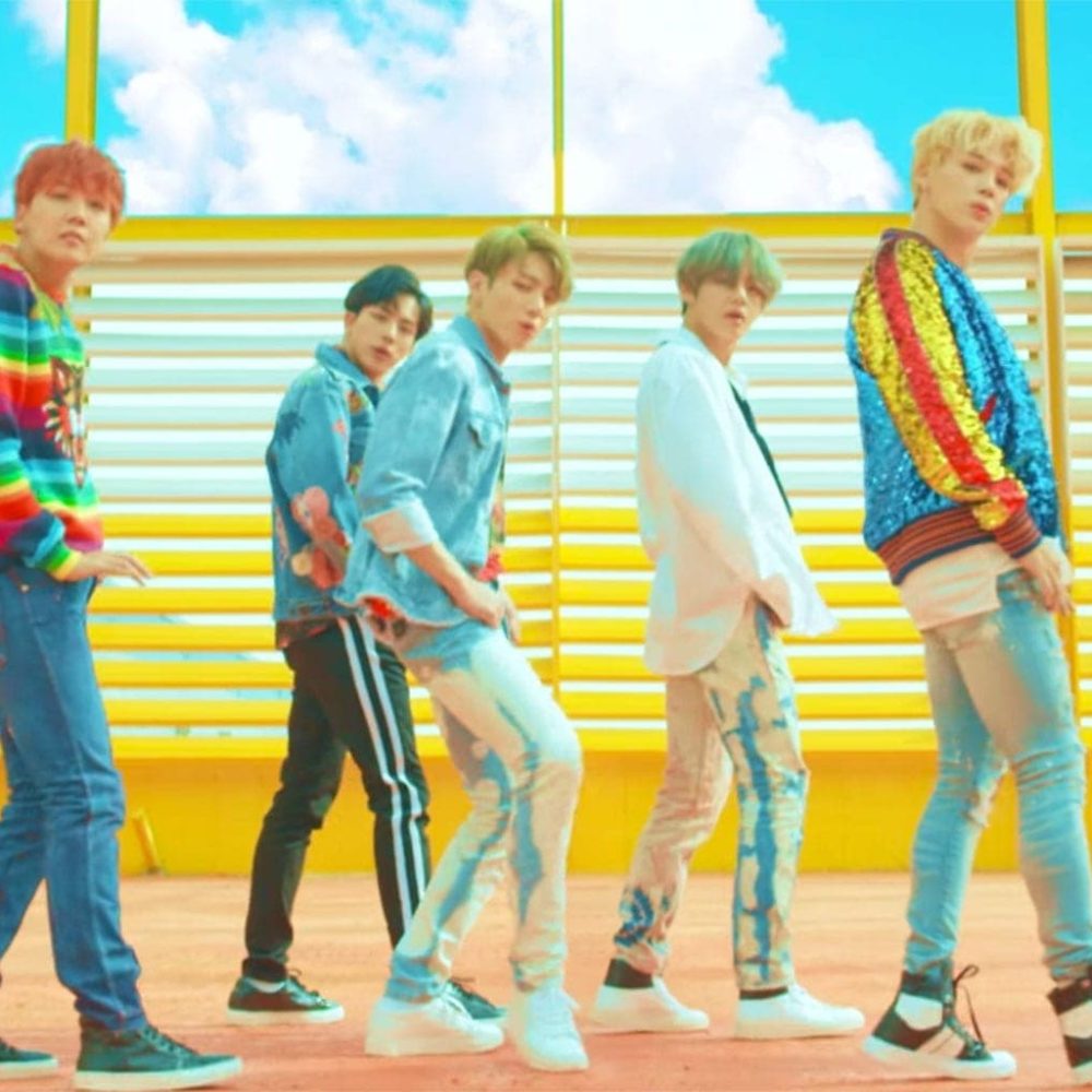 BTS-DNA-Screenshot-2017-billboard-1548