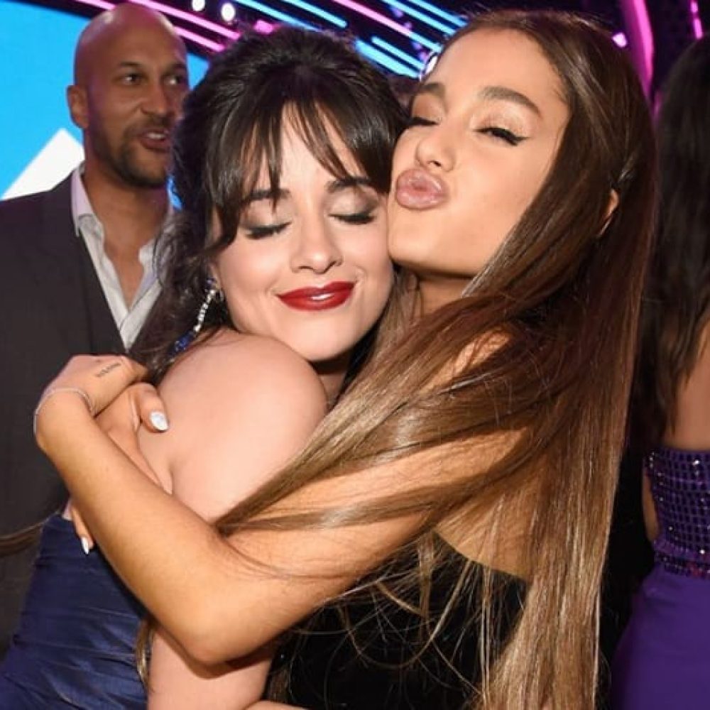 CAMILA CABELLO ARIANA GRANDE