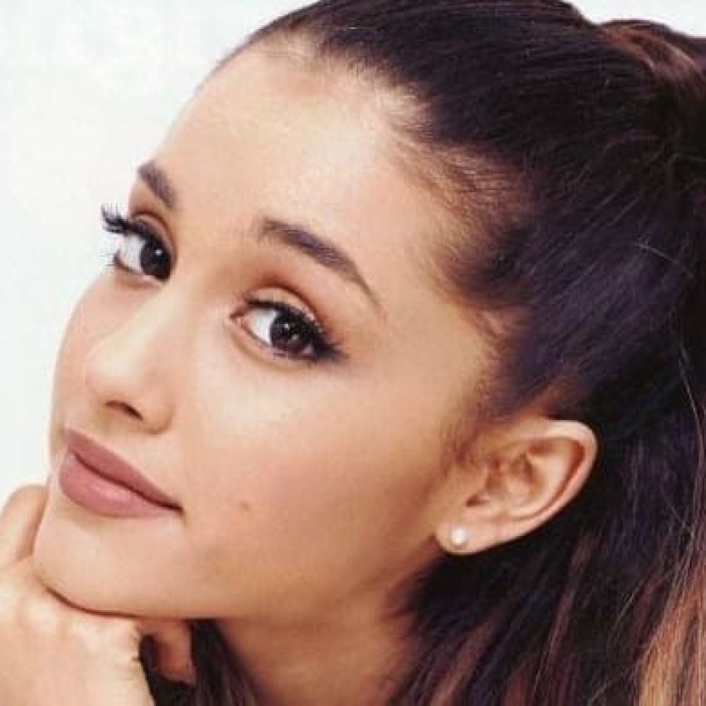 ariana grande a