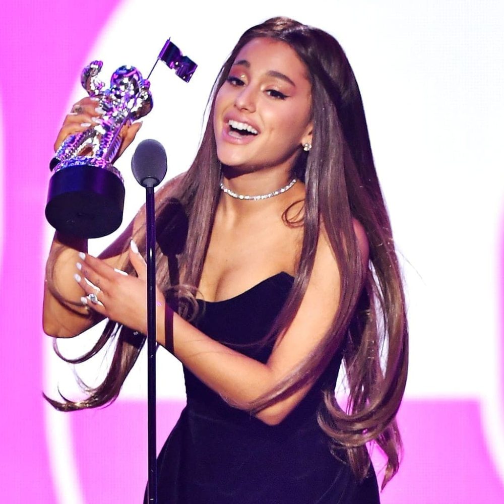 ariana-grande-mtv-vmas-show-aug-20-2018-billboard-1548