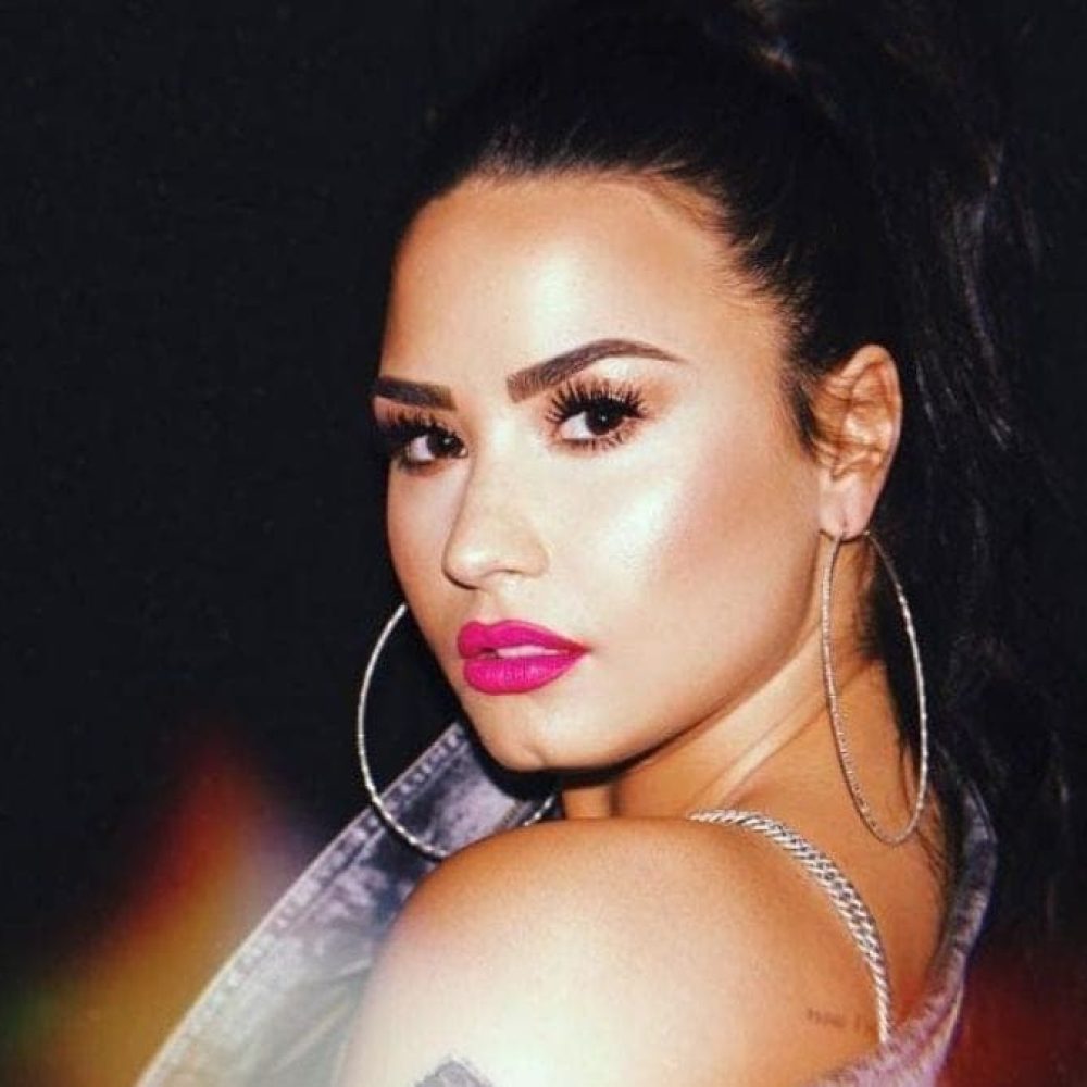 demi_lovato_home_crop1542850043327.jpg_554688468