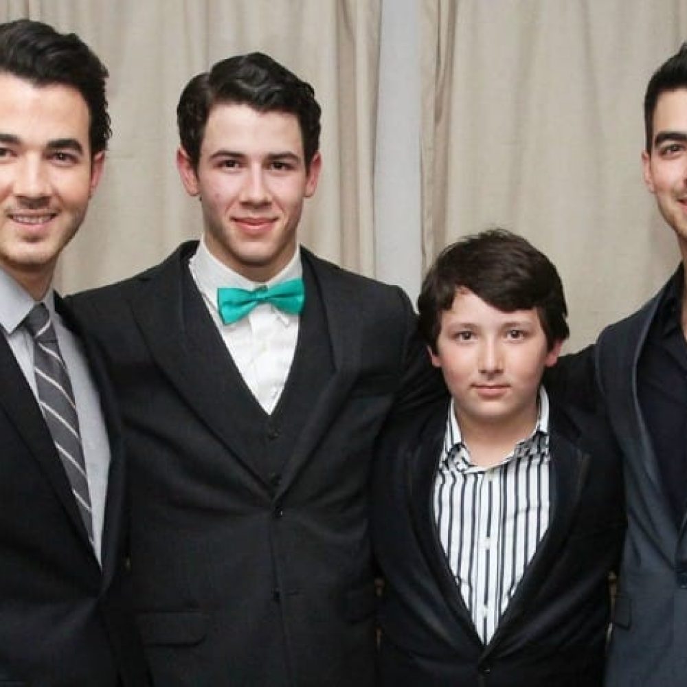 jonas-brothers