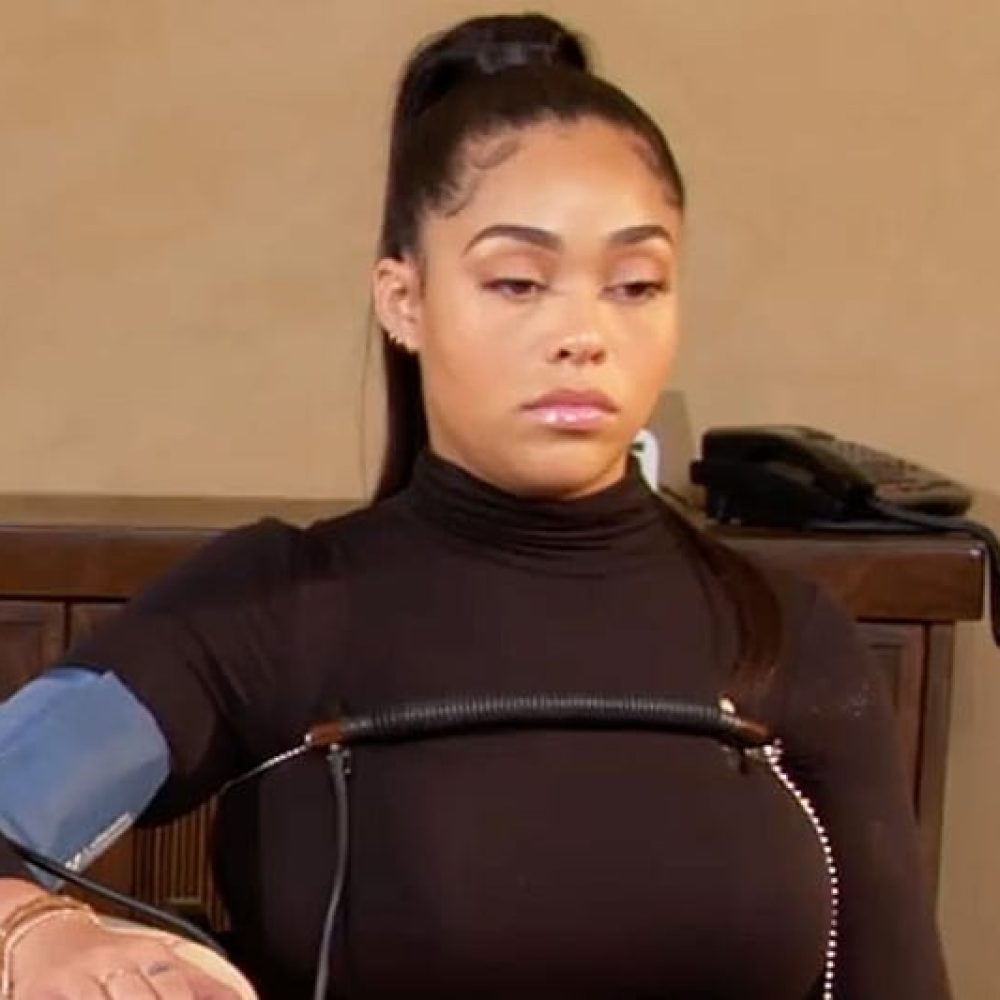 Jordyn Woods passes lie detector test 'with flying colors'

https://www.facebook.com/redtabletalk/videos/576547813159212/

Credit: Red Table Talk