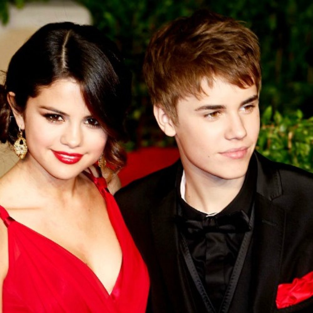 justin bieber i selena gomez naslovna