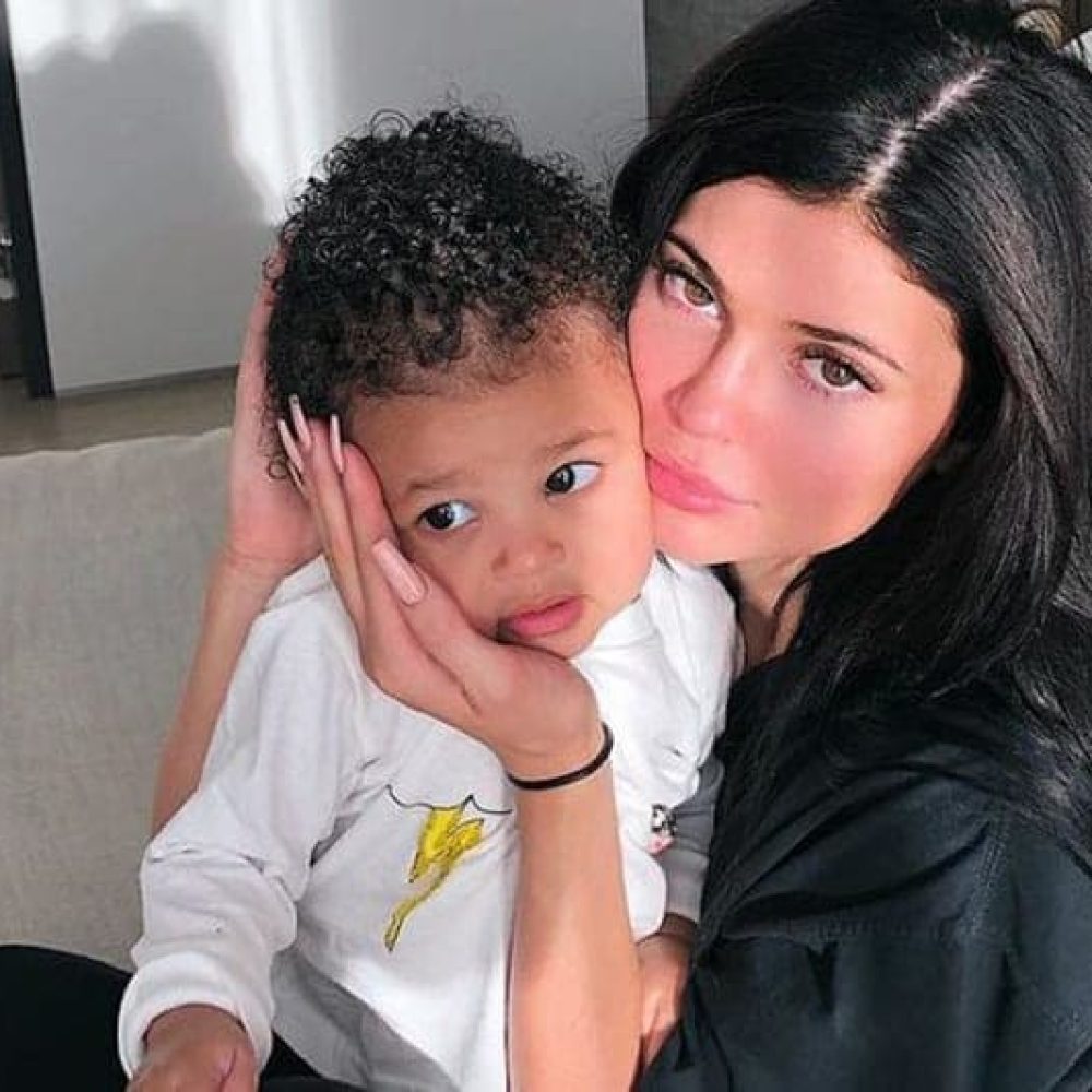 kylie jenner stormi