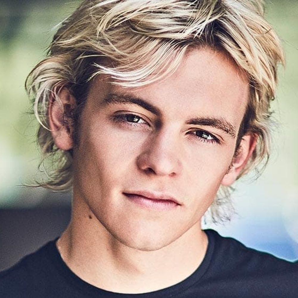 ross-lynch-750