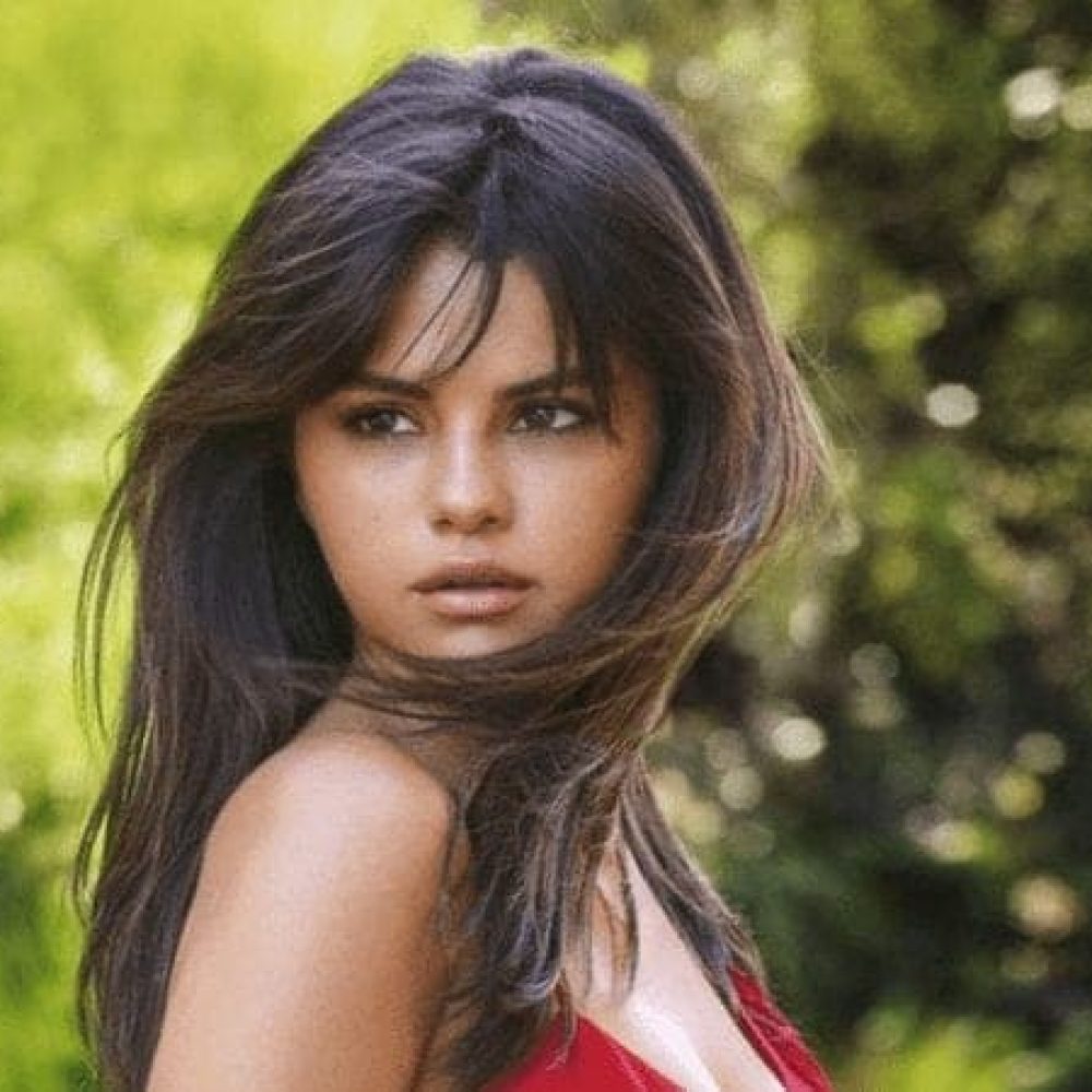 selena gomez a