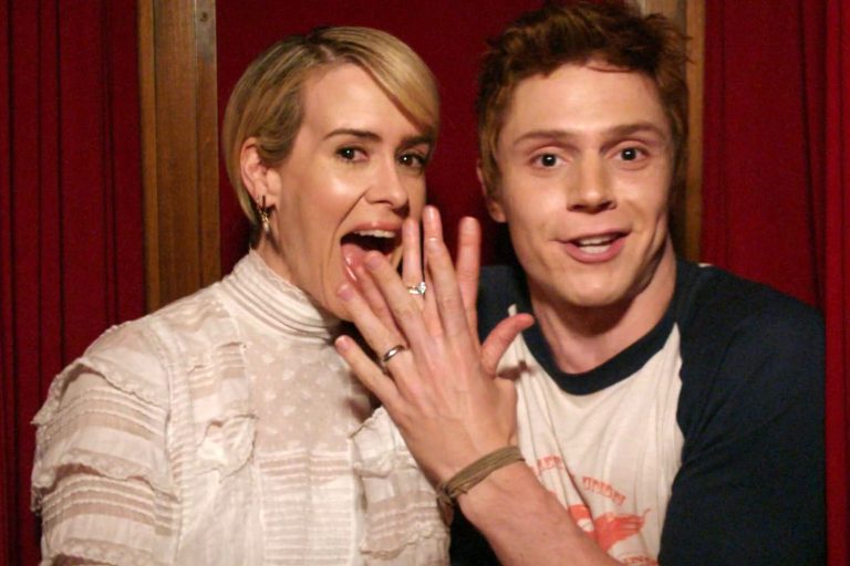 sarah paulson evan peters